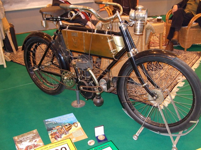 antoine 400cc 1905.jpg