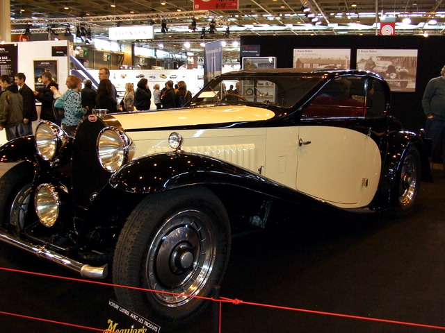 bugatti-2.jpg