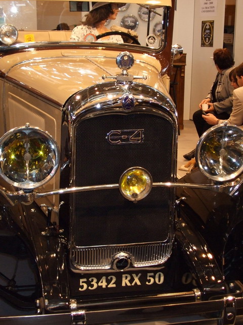 citroen c4 calandre.jpg