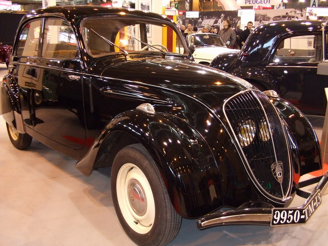 peugeot 202-2.jpg
