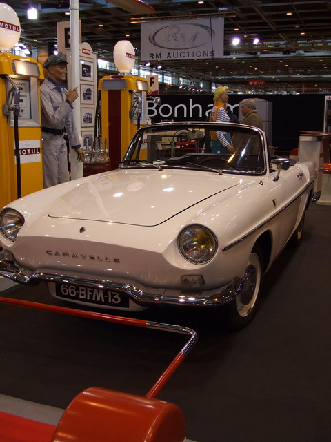 renault caravelle.jpg