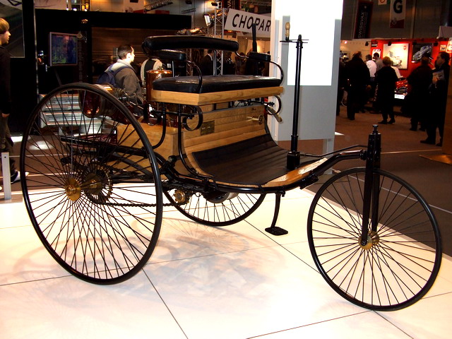 tricycle benz 1886-2.jpg