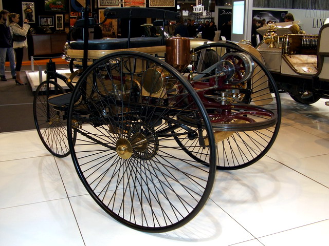 tricycle benz 1886-3.jpg