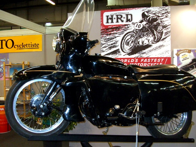 vincent 1000 black nignt 1954-2.jpg